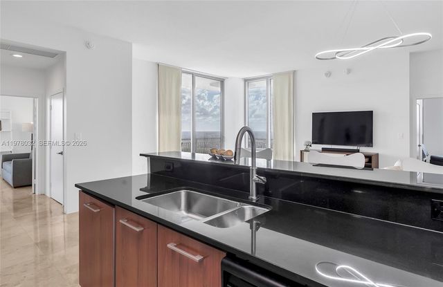 9066 SW 73rd Ct PH2402, Miami, FL 33156