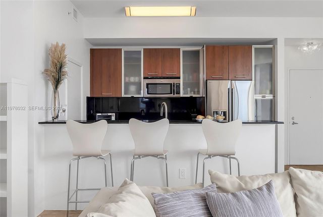 9066 SW 73rd Ct PH2402, Miami, FL 33156