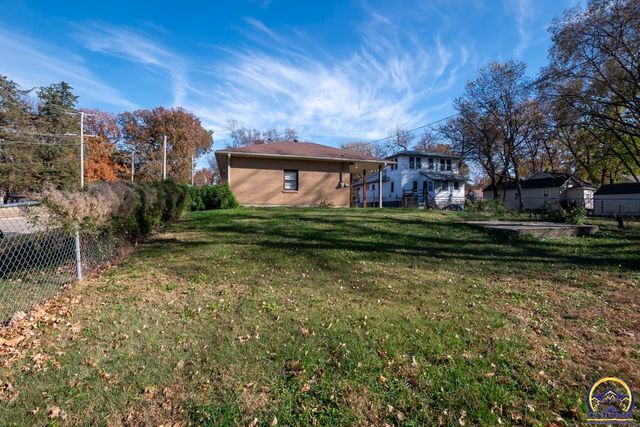 701 SW Watson AVE, Topeka, KS 66606