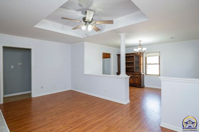 701 SW Watson AVE, Topeka, KS 66606