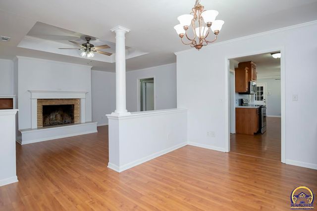 701 SW Watson AVE, Topeka, KS 66606