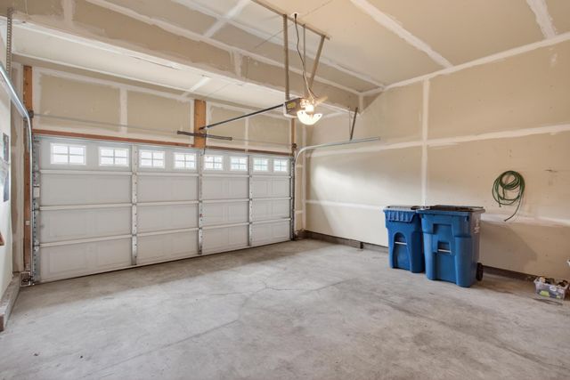 5153 Yuma Lane N, Plymouth, MN 55446