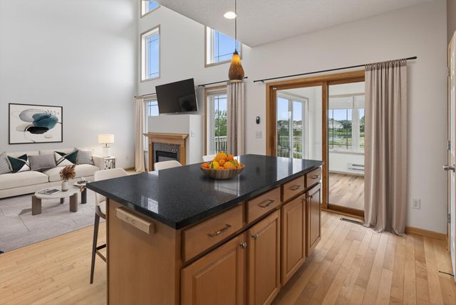 5153 Yuma Lane N, Plymouth, MN 55446