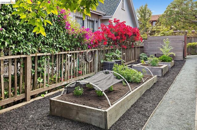 1429 Edith St, Berkeley, CA 94703