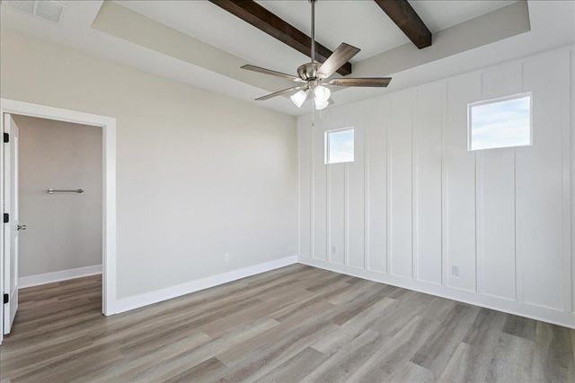 1510 E Appleton St, Valley Center, KS 67147