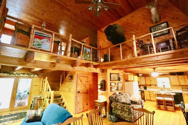 1463 Browns Chapel Rd, Viola, AR 72583