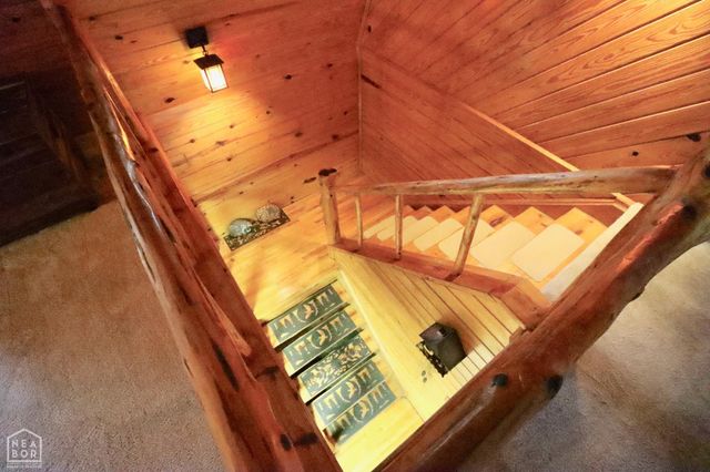 1463 Browns Chapel Rd, Viola, AR 72583