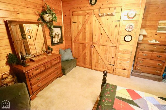 1463 Browns Chapel Rd, Viola, AR 72583