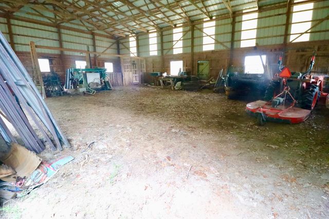 1463 Browns Chapel Rd, Viola, AR 72583