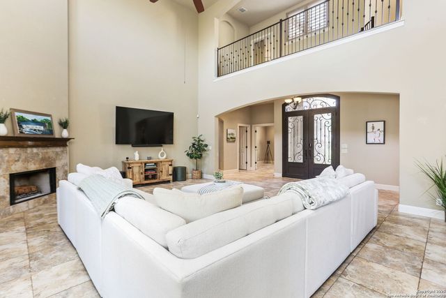 927 Scenic Stroll, San Antonio, TX 78260