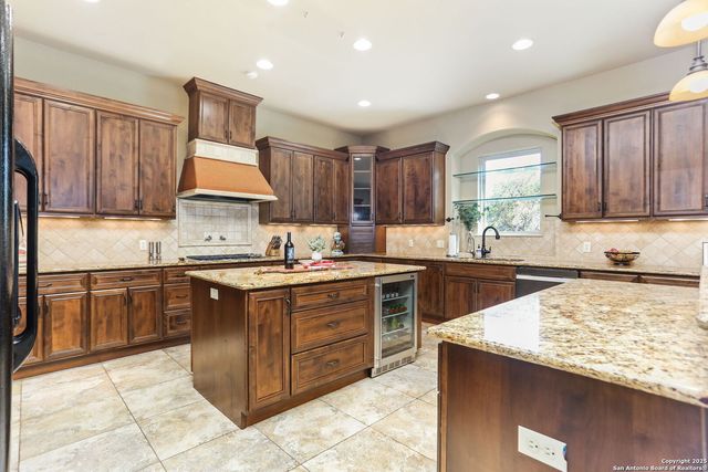 927 Scenic Stroll, San Antonio, TX 78260