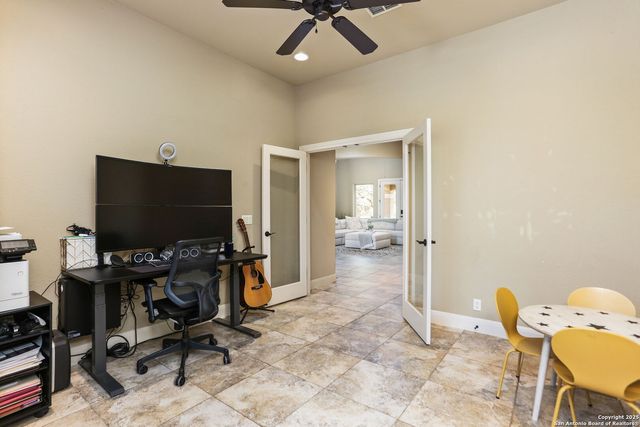 927 Scenic Stroll, San Antonio, TX 78260