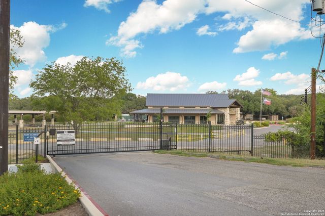 927 Scenic Stroll, San Antonio, TX 78260