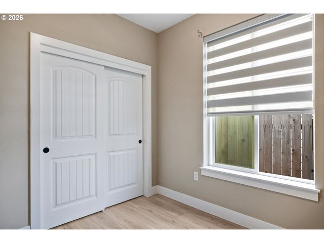 5518 MOUNTAIN QUAIL Dr, Salem, OR 97306