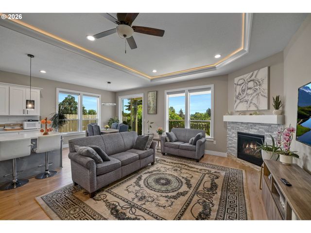 5518 MOUNTAIN QUAIL Dr, Salem, OR 97306