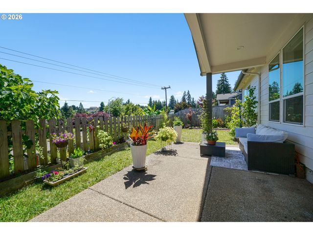 5518 MOUNTAIN QUAIL Dr, Salem, OR 97306