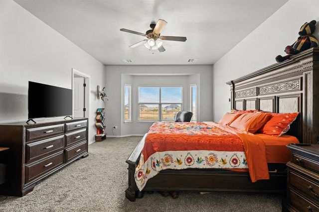 29837 E 830 Road, Cashion, OK 73016