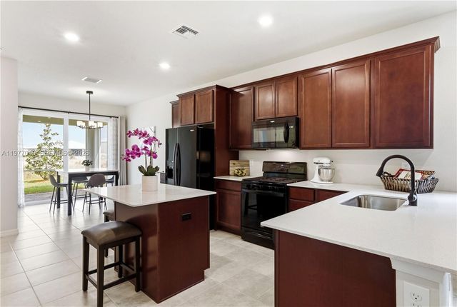 10581 SW Captiva Dr, Port St. Lucie, FL 34987