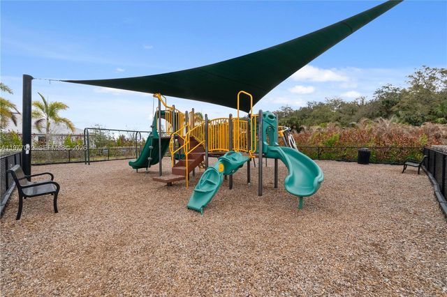 10581 SW Captiva Dr, Port St. Lucie, FL 34987