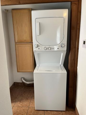 640 Harbor Drive, Azle, TX 76020