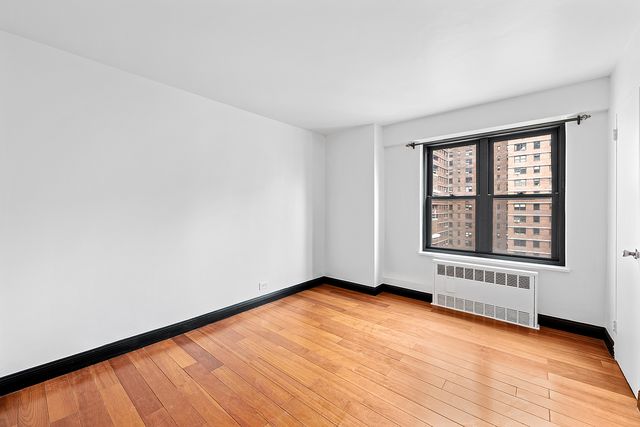 212 E Broadway Apt G701, New York City, NY 10002