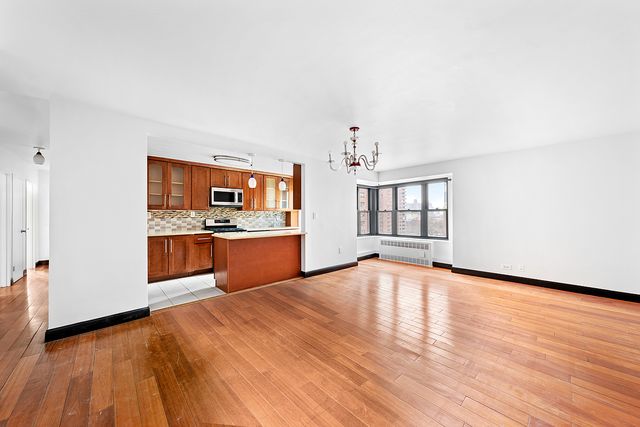 212 E Broadway Apt G701, New York City, NY 10002