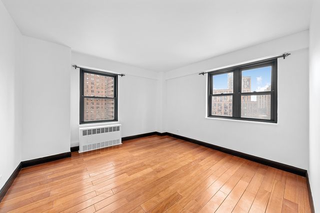 212 E Broadway Apt G701, New York City, NY 10002