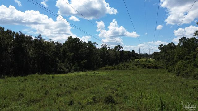 0001 Chumuckla Hwy, Pace, FL 32571