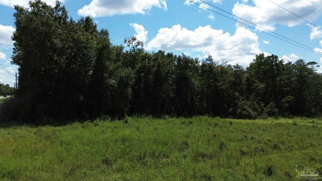 0001 Chumuckla Hwy, Pace, FL 32571