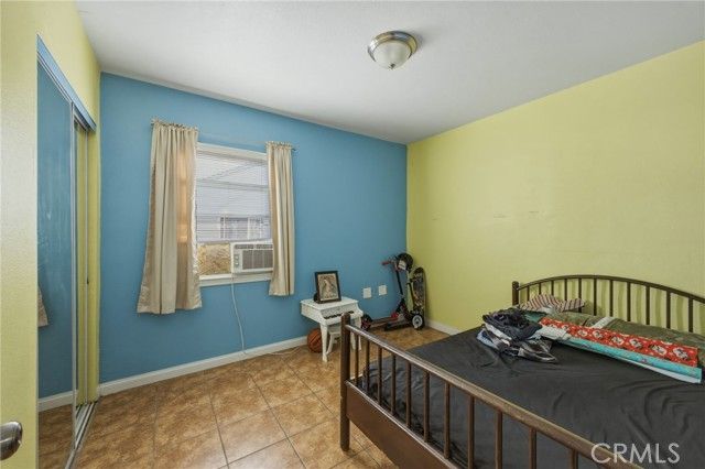 6937 Fairfax, San Bernardino, CA 92404