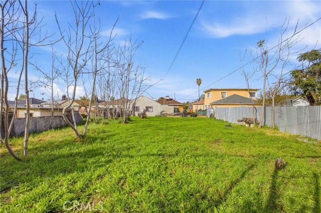 6937 Fairfax, San Bernardino, CA 92404