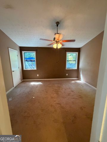 2199 Marshes Glenn Drive, Norcross, GA 30071