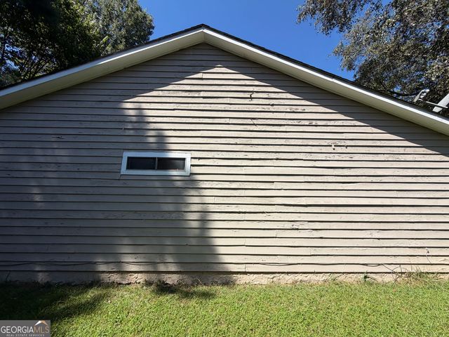 2199 Marshes Glenn Drive, Norcross, GA 30071
