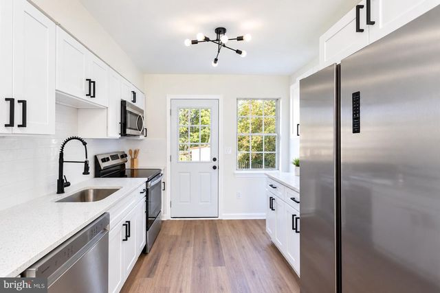 2316 WEYMOUTH LN, Crofton, MD 21114