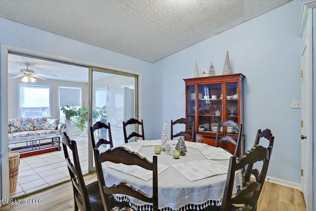 532 Bellevue Street, Clinton, MS 39056