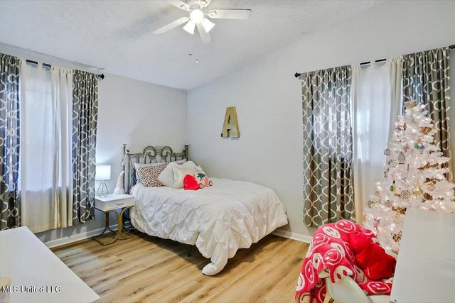 532 Bellevue Street, Clinton, MS 39056