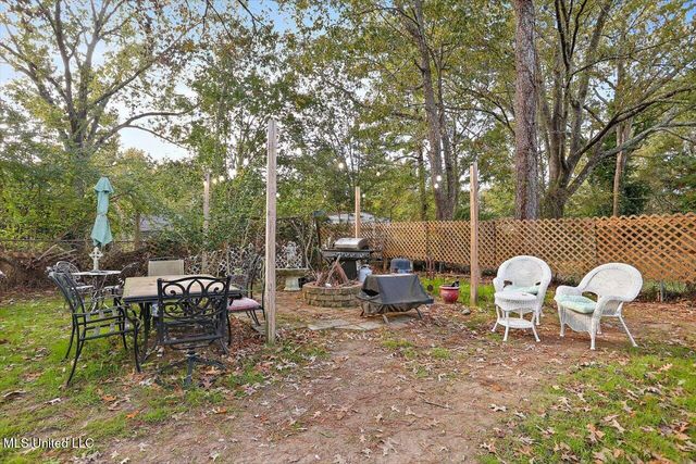 532 Bellevue Street, Clinton, MS 39056