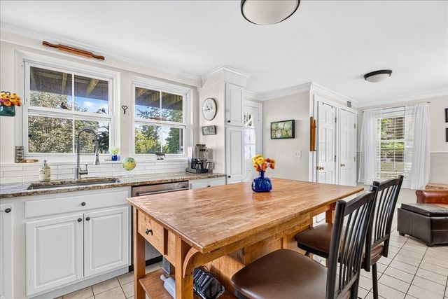 204 Sandwich Street 1, Plymouth, MA 02360