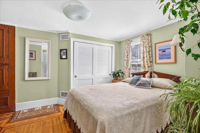 204 Sandwich Street 1, Plymouth, MA 02360