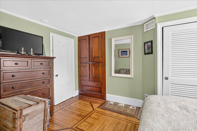 204 Sandwich Street 1, Plymouth, MA 02360