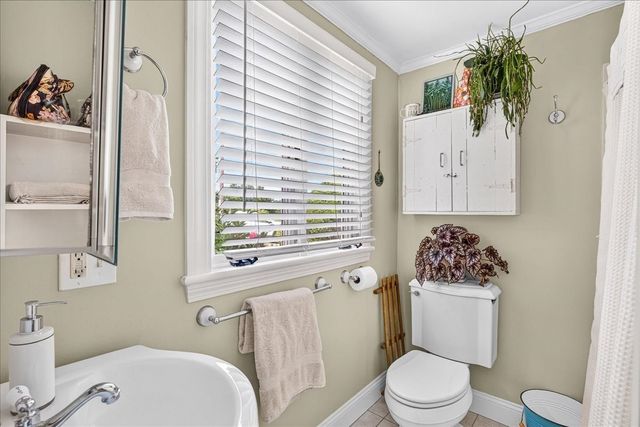 204 Sandwich Street 1, Plymouth, MA 02360