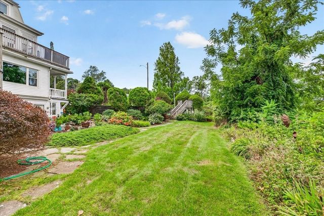 204 Sandwich Street 1, Plymouth, MA 02360