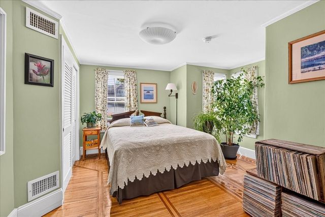 204 Sandwich Street 1, Plymouth, MA 02360