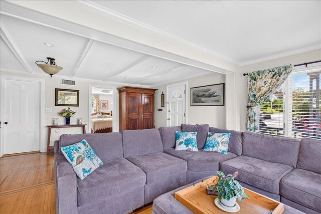 204 Sandwich Street 1, Plymouth, MA 02360