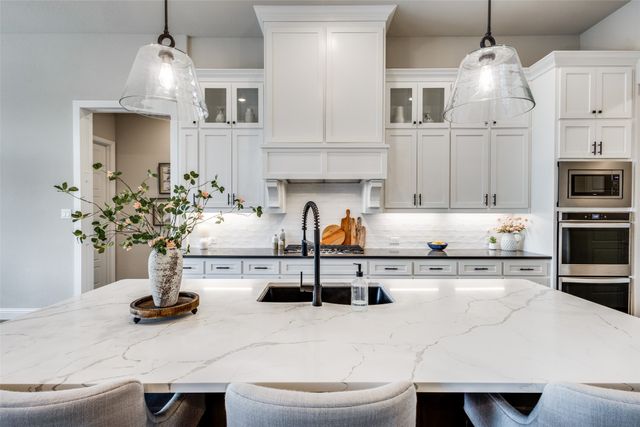 8713 Autumn Lake Trail, Mckinney, TX 75071