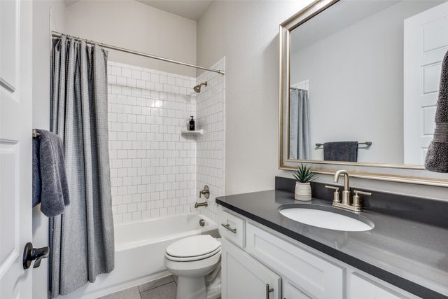 8713 Autumn Lake Trail, Mckinney, TX 75071