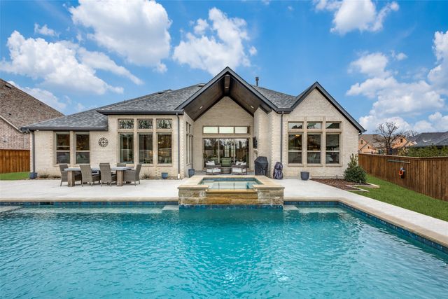 8713 Autumn Lake Trail, Mckinney, TX 75071