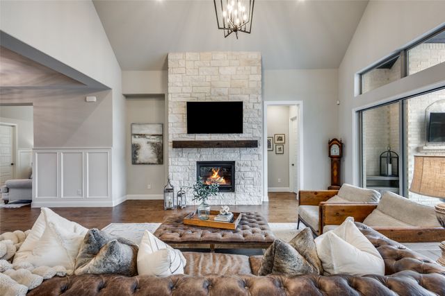 8713 Autumn Lake Trail, Mckinney, TX 75071