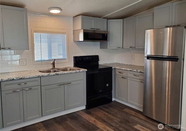 3500 Dyes Inlet Road NW, Bremerton, WA 98312