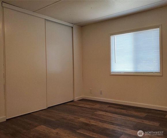 3500 Dyes Inlet Road NW, Bremerton, WA 98312